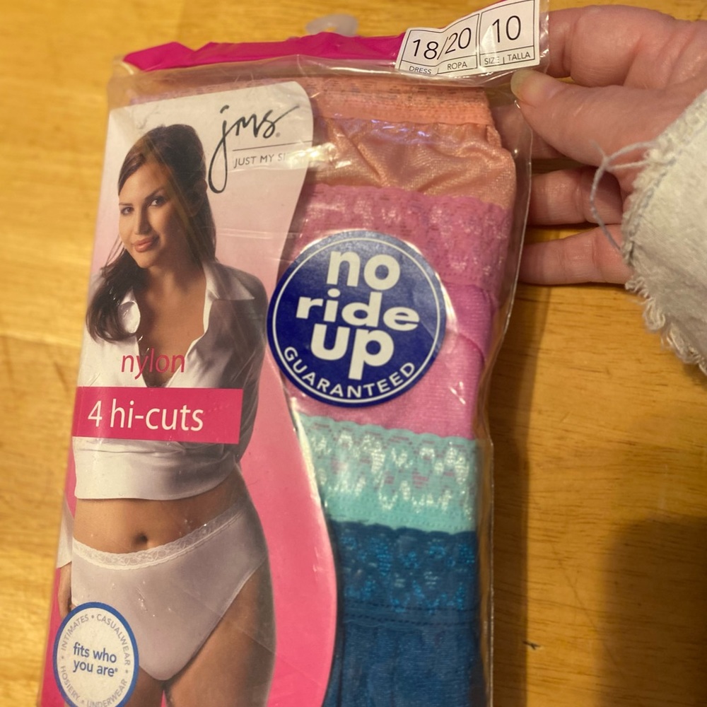 4 hi-cut nylon briefs